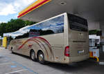 Mercedes Tourismo von Gei�ler Reisen aus der BRD in Krems gesehen.