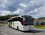 Mercedes Tourismo von Partsch Busreisen aus Nieder�sterreich in Krems gesehen.