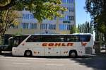 Mercedes Tourismo von GOHLA Reisen aus �sterreich in Krems gesehen.