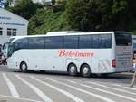 Mercedes Tourismo von Reisedienst Bokelmann aus Deutschland im Stadthafen Sassnitz.
