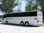 Mercedes Tourismo von Bus Stankiewicz aus Polen in Stralsund.
