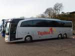 Mercedes Travego von Neubauer/Vagabund-Reisen aus Deutschland im Stadthafen Sassnitz.