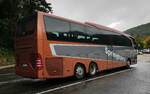 =MB Travego Star Edition von SPRINGHORN-Reisen steht auf dem Busparkplatz am Königsee, 09-2022