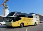 NEOPLAN CITYLINER vom Postbus �BB,Vienna Airport Lines,Schwechat im Juli 2013.