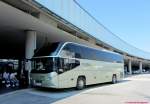 Postbus der �BB, Neoplan Cityliner hier am Airport Schwechat/VIE,Juli 2013.
