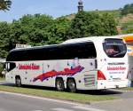 Neoplan Cityliner von Schmidatal Reisen aus �sterreich im Juni 2015 in Krems unterwegs.
