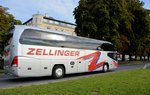 Neoplan Cityliner von Zellinger Reisen aus �sterreich in Krems unterwegs.