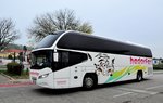 Neoplan Cityliner von Hedorfer Reisen aus der BRD in Krems gesehen.