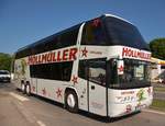 Neoplan Skyliner von H�llm�ller Reisen aus �sterreich im Mai 2018 in Krems.