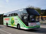 NEOPLAN STARLINER vom Reiseb�ro LEIDINGER aus �sterreich am 23.9.2012 in Krems gesehen.