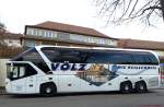 Neoplan Starliner von V�LZ Busreisen aus der BRD am 2.1.2014 in Krems an der Donau.