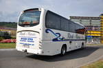 Neoplan Tourliner von RAAB Reisen aus �sterreich in Krems gesehen.