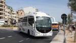 Ein Scania Irizar Reisebus ist am 15.5.2014 am F�hrhafen in Sliema auf Malta unterwegs.