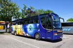 Setra 300er-Serie von Wiesinger Reisen aus �sterreich in Krems gesehen.