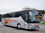 SETRA S415 GT-HD von P�LZL Reisen aus �sterreich am 29.9.2012 in Krems an der Donau gesehen.