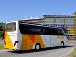 SETRA 415 HD von MONDIAL Reisen/�sterreich am 12.7.2013 in Krems unterwegs.