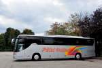 SETRA 415 GT- HD von P�LZL Reisen/�sterreich im Herbst 2013 in Krems.