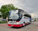 Setra 416 HDH von Weiss & Nesch aus Deutschland am 31.Mai 2014 in Krems geshen.