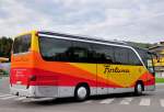 Setra 411 HD von Fortuna Reisen aus �sterreich am 27.9.2014 in Krems.