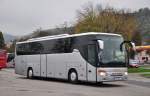 Setra 415 GT-HD von Busreisen Heiss aus �asterreich am 11.Okt.2014 in Krems unterwegs.