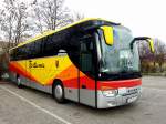 Setra 415 GT-HD von Fortuna Reisen aus �sterreich am 16.11.2014 in Krems.