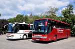 Setra 415 GT-HD von Kerschner Reisen und links ein Setra 317 UL ebenfalls von Kerschner Reisen aus �sterreich im Juni 2015 in Krems.