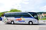 Setra 411 HD von SAB Reisen aus �sterreich in Krems gesehen.