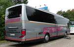 Setra S 415 GT von  OESTREICHER  - Reisen steht auf dem Busparkplatz der Veterama 2017 in Mannheim, Oktober 2017