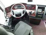 Cockpit im Setra 416 HDH mit  �ppiger Sonderausstattung  vom Reisebusunternehmer GSCHWEDNER aus Ober�sterreich in Krems.