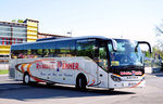 Setra 516 MD vom Reiseb�ro Penner aus Nieder�sterreich in Krems gesehen.