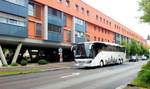 Setra 517 HD von Zw�lfer Reisen aus Nieder�sterreich in Krems unterwegs.