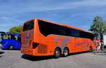 Setra 517 HD von Marcus Losert Reisen aus der BRD 06/2017 in Krems.