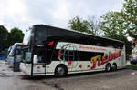 Van Hool  Bistro Bus  von Tieber Reisen/Reiseb�ro aus �sterreich in Krems gesehen.