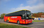 Van Hool T916 Astronef von de Zigeuner Reisen aus Belgien in Krems.