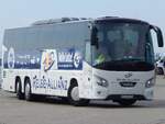 VDL Futura von Reise-Allianz/Optimal-Reisen Forsmann aus Deutschland im Stadthafen Sassnitz.