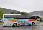 Volvo 9900 von Pulay Busreisen aus �sterreich im Mai 2014 in Krems gesehen.