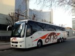 Volvo 9900 von Otto Reisen aus �sterreich in Wien bei der UNO City gesehen.