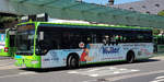 MB Citaro (933) von RhönEnergie steht am Busbahnhof in Fulda im Juli 2020