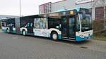 ....und der zweiter Citaro NB SW 596 der im Juni 2017 angeschafft wurde bei den Stadtwerken Neubrandenburg   ...auf diesem Citaro ist auch wieder ein Sportler und zwar von den Tollense Sharks zusehen 