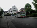 9906 als Linie 614 am Dottendorfer Hindenburgplatz