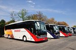 Im Vordergrund ein Setra 515 HD von Blaguss Reisen aus �sterreich in Krems.