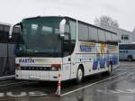 Setra S315 HDH von  MARTIN-REISEN  steht auf dem Parkplatz des Technikmuseums in Sinsheim, M�rz 2010