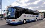 SETRA S415 GT-HD von LINNER REISEN aus der BRD,mit Radh�nger,im September 2012 in Krems unterwegs.