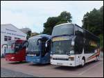 Mercedes Tourismo von Neubauer aus �sterreich und MAN Lion's Coach von H�mmer aus Deutschland und Setra 328 DT von Sch�del-Reisen (ex Eurobus ch) aus Deutschland im Stadthafen Sassnitz.