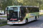 Van Hool Reisebus in Mez�k�vesd Zsory in Ungarn am 11.10.2014.